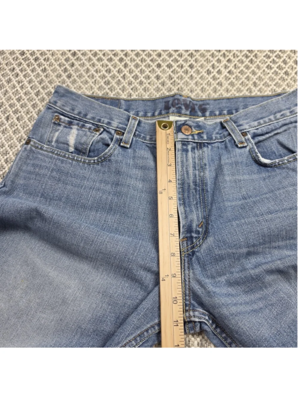 Levi’s 527 Low Boot Cut Jeans Men’s Light Wash Distressed Denim W34 L30